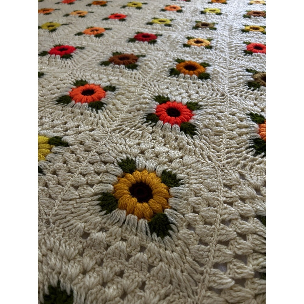 Vintage Handmade Crochet Granny Square Sunflower Blanket /‎ Throw 76x83
